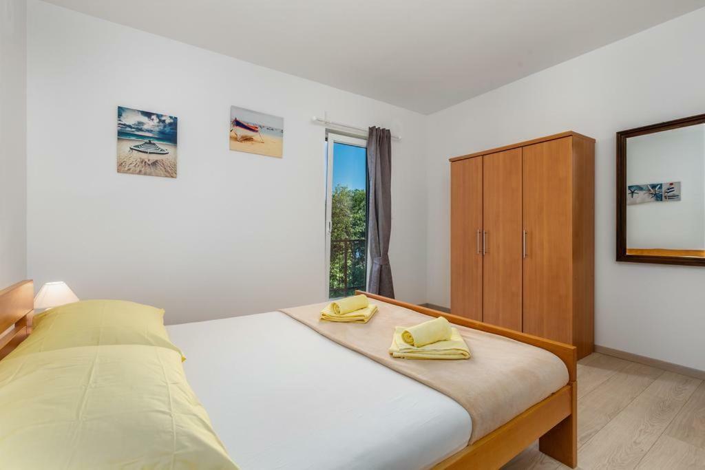 Apartment Roza, Sea View, Free Parking Icici Exterior foto